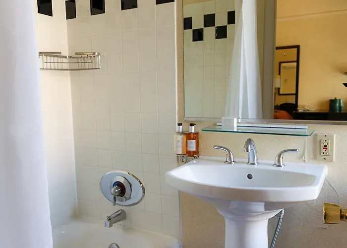 The Willows Hotel